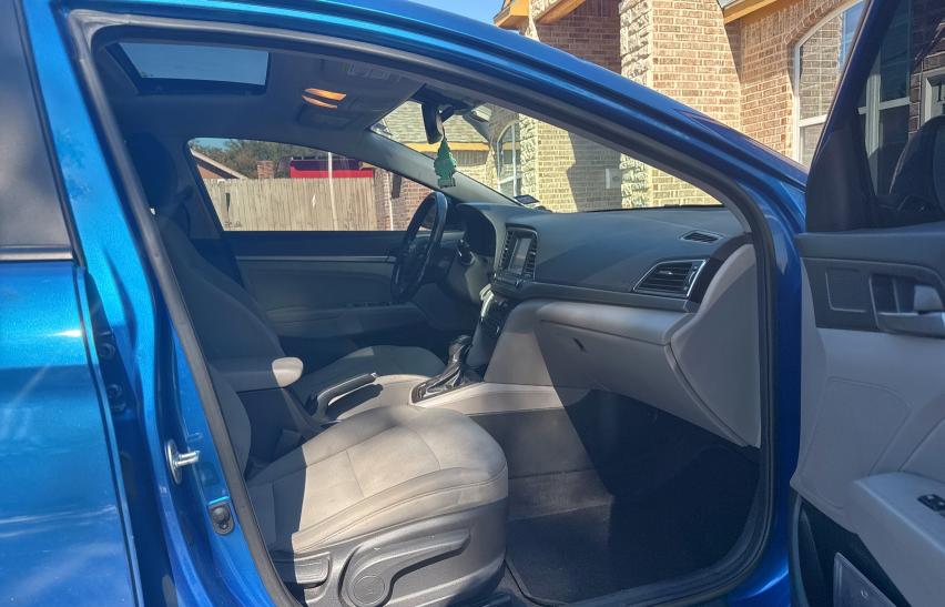 2018 HYUNDAI ELANTRA SE - 5NPD84LF0JH283604