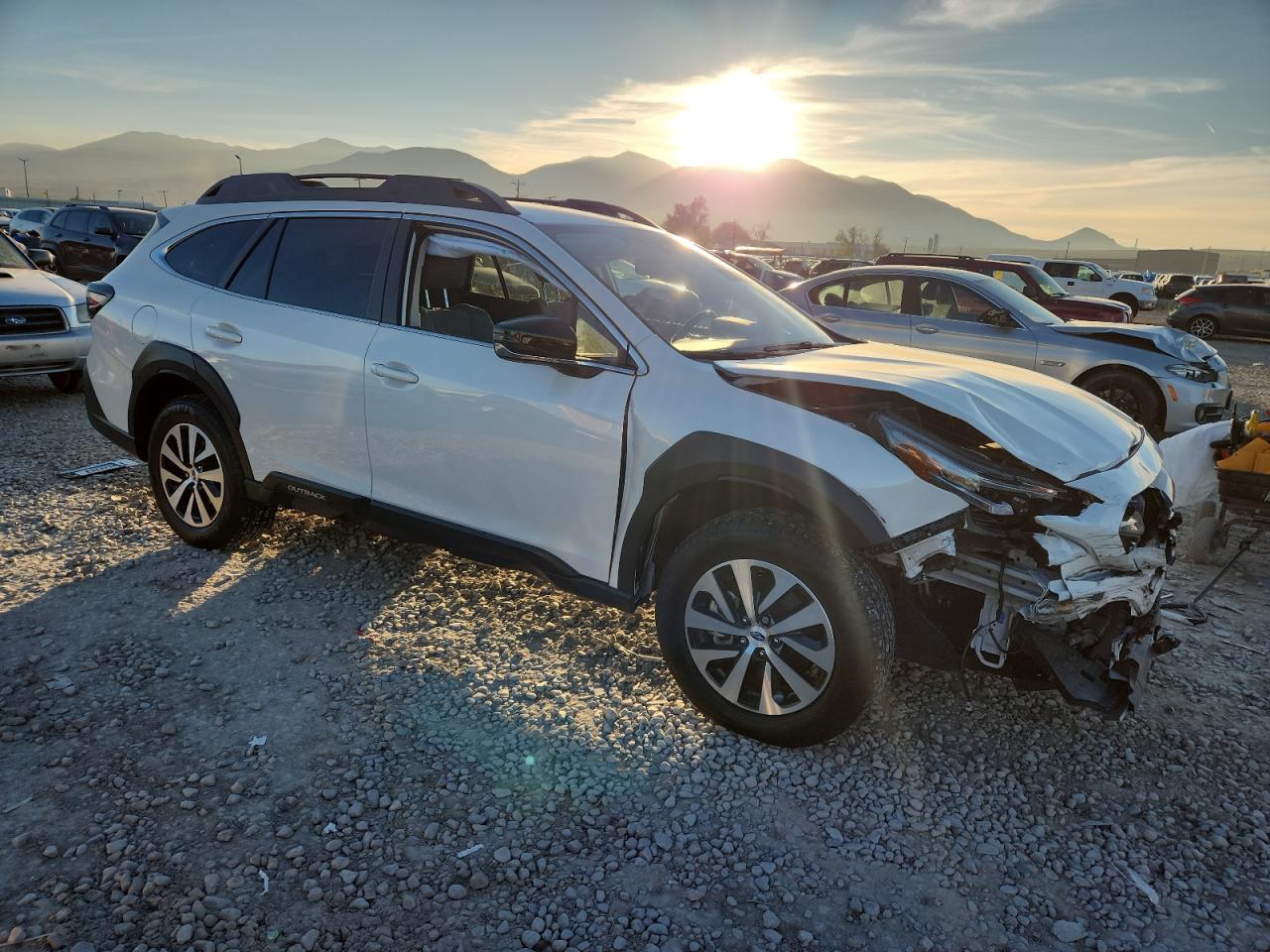 SUBARU OUTBACK PREMIUM