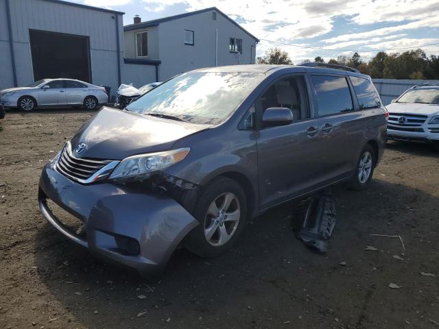 Global Auto Auctions: 2013 TOYOTA SIENNA LE
