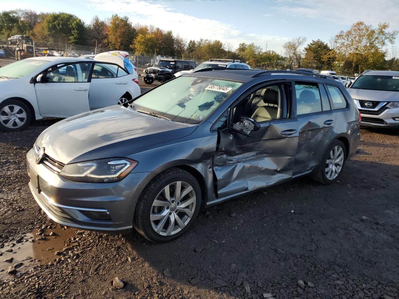 VOLKSWAGEN GOLF SPORTSVAN S