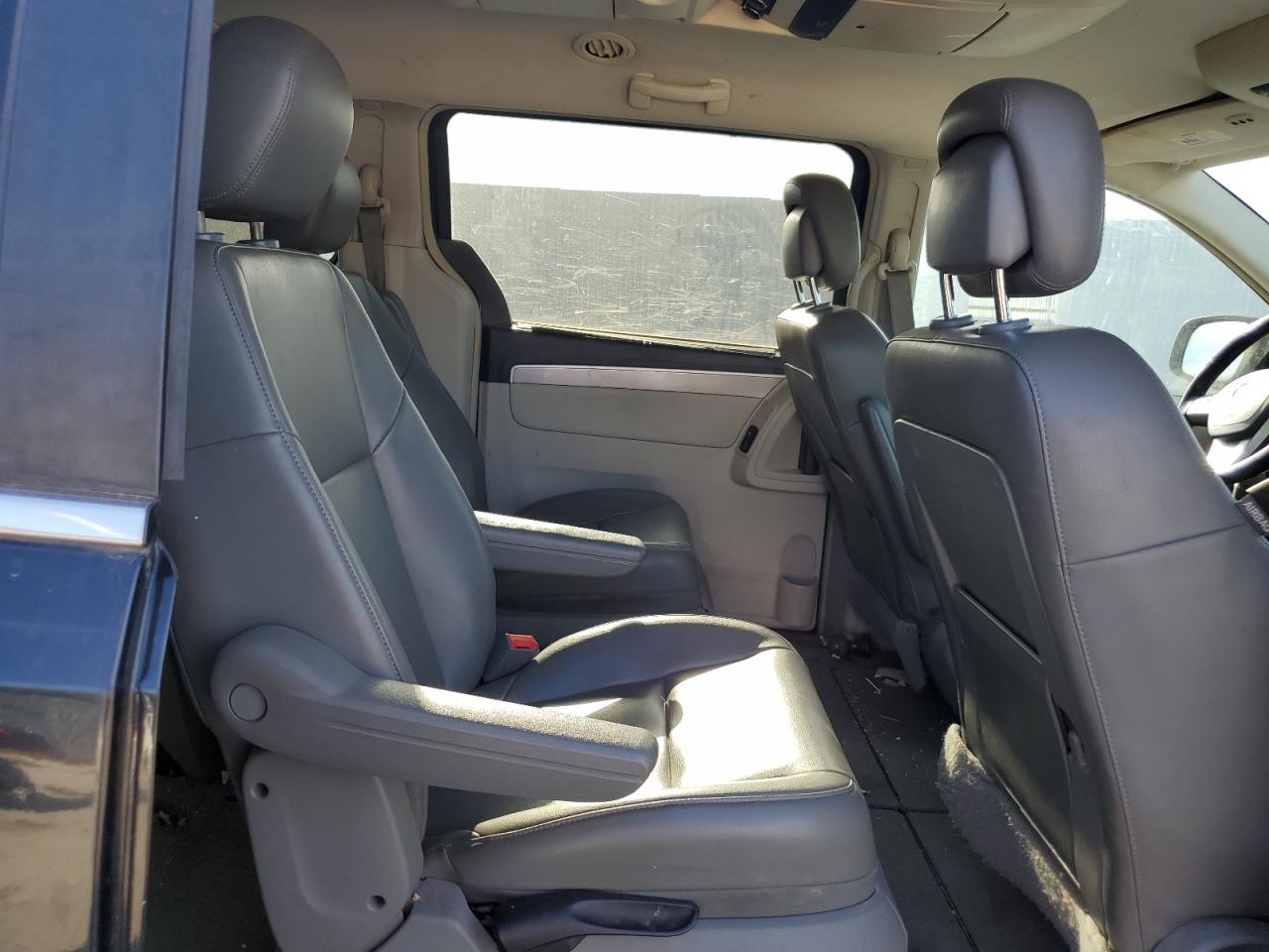 VOLKSWAGEN ROUTAN SE