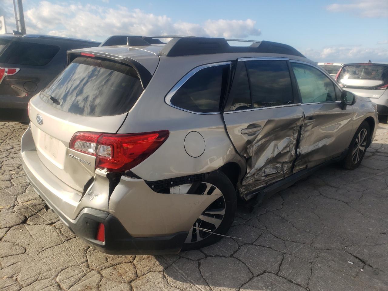 SUBARU OUTBACK 2.5I LIMITED