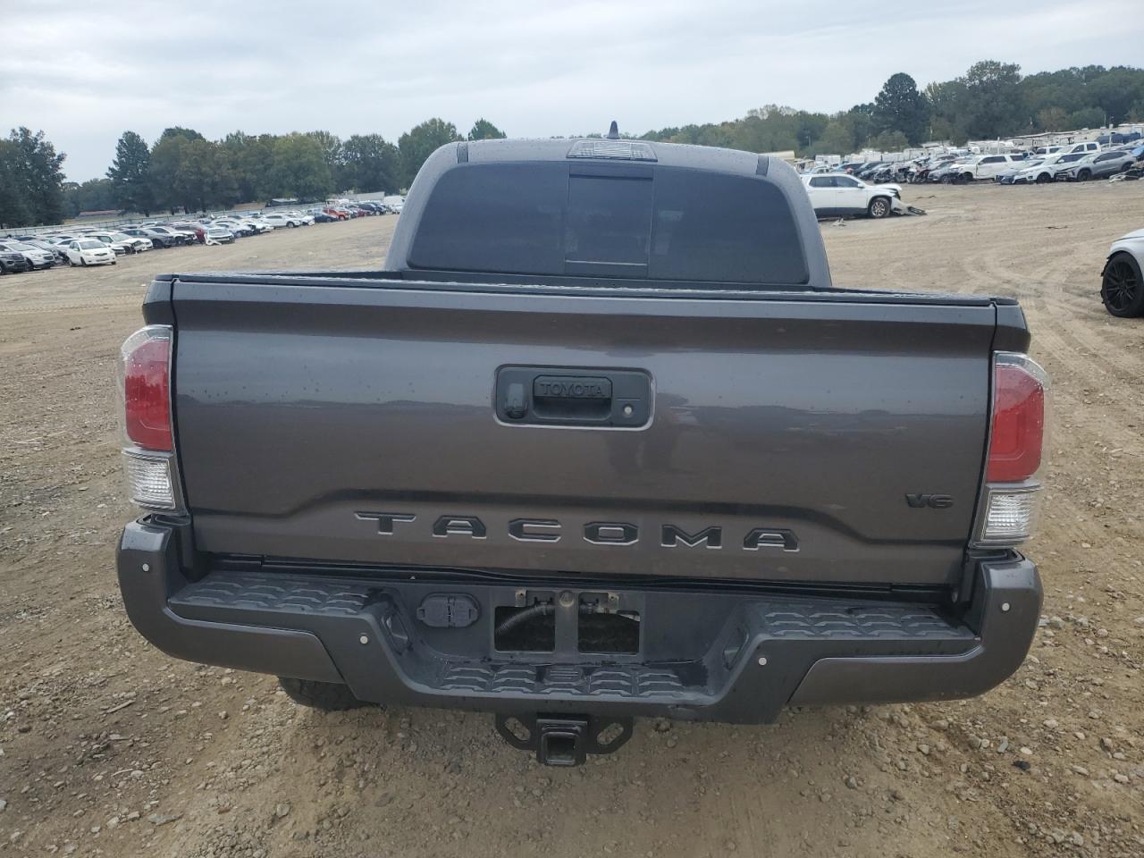 TOYOTA TACOMA DOUBLE CAB