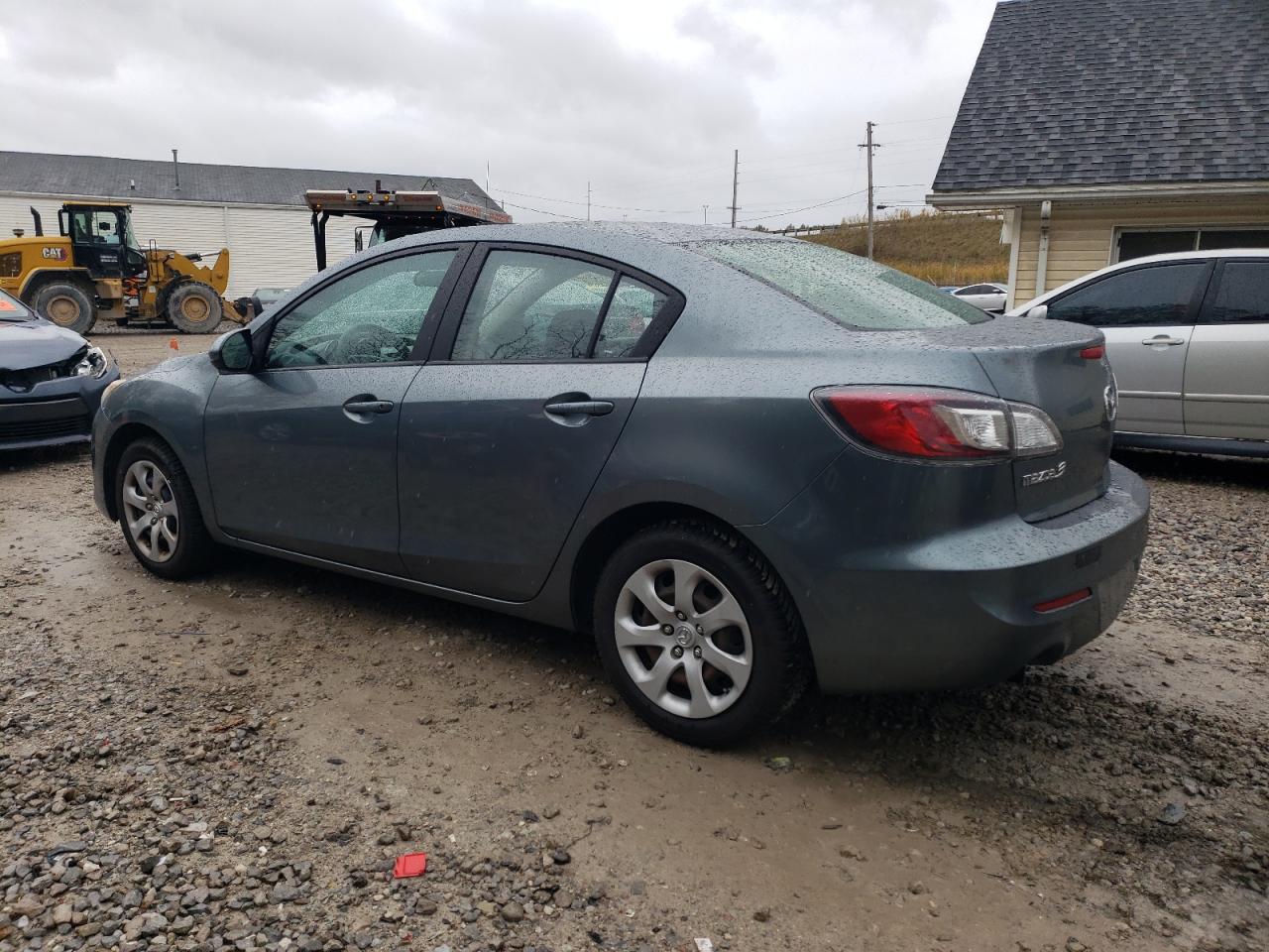 MAZDA 3 I