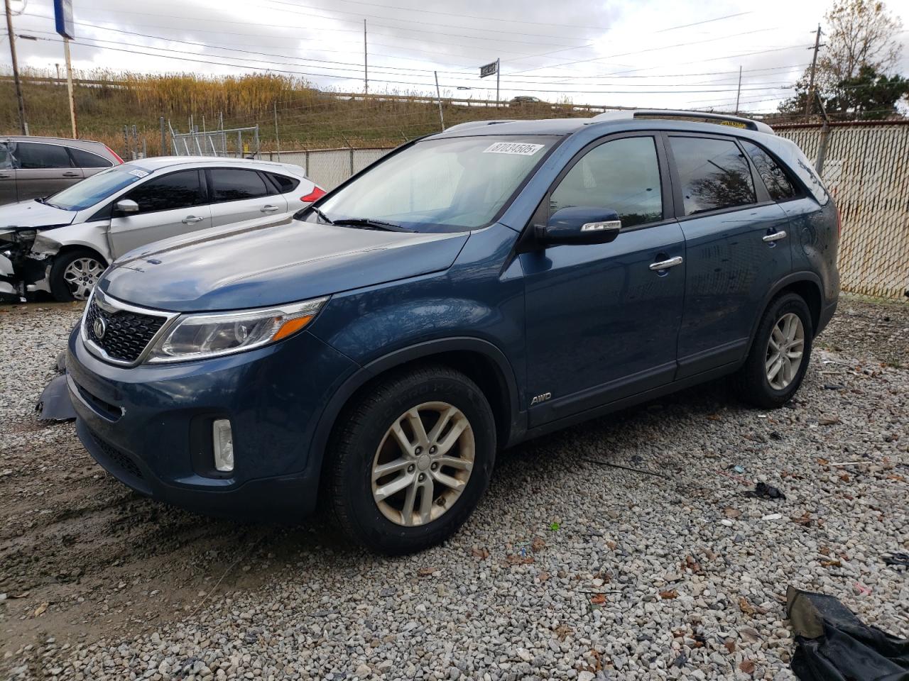 KIA SORENTO LX