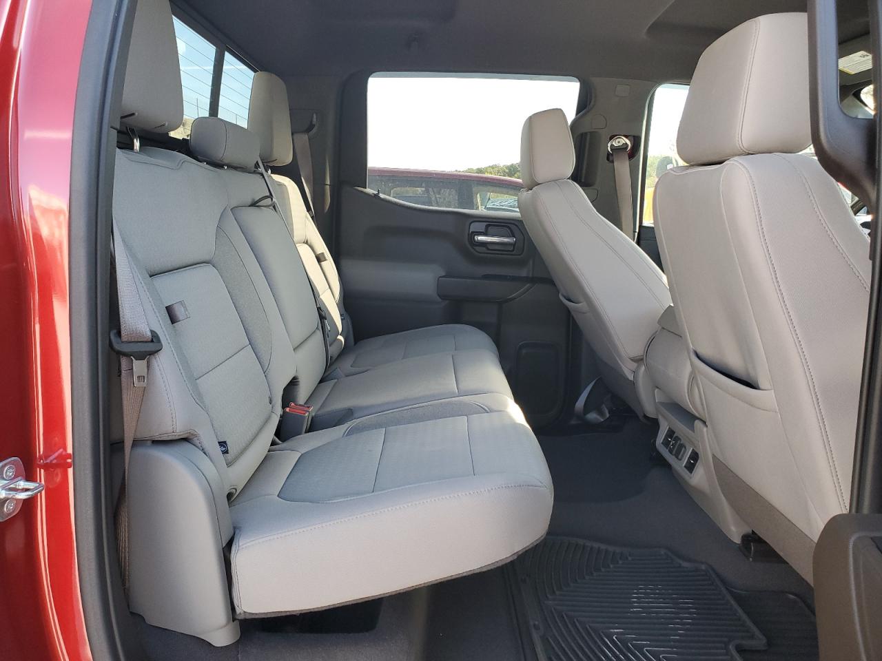 CHEVROLET SILVERADO C1500 LT