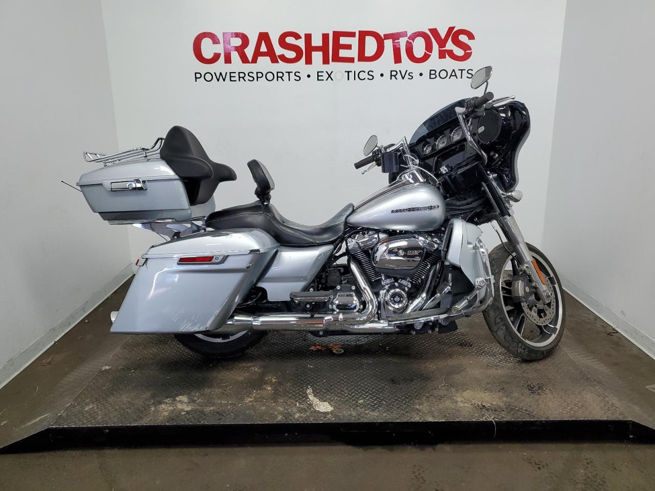  Salvage Harley-Davidson Fl