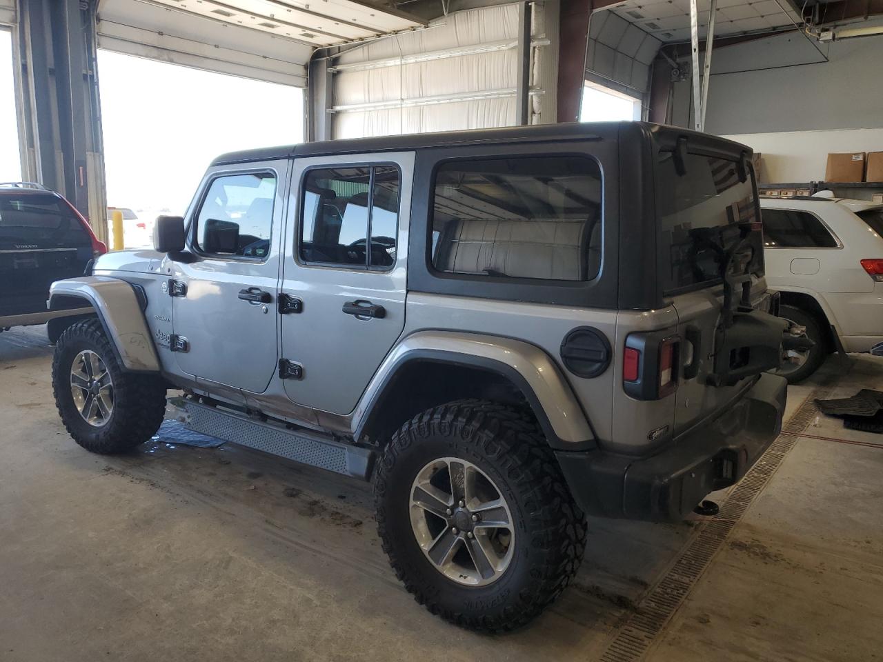 JEEP WRANGLER SAHARA