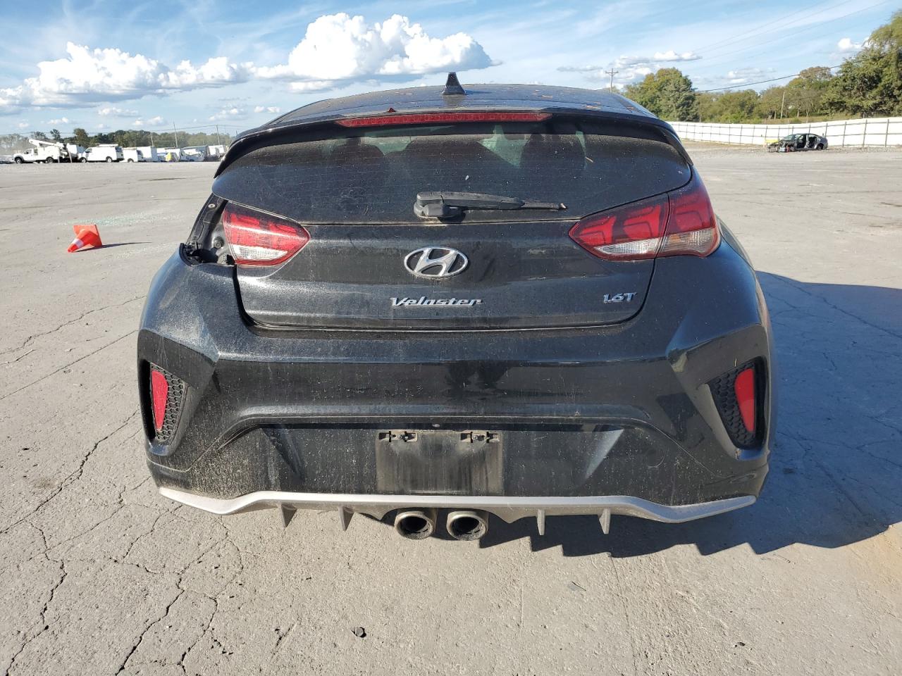 HYUNDAI VELOSTER TURBO