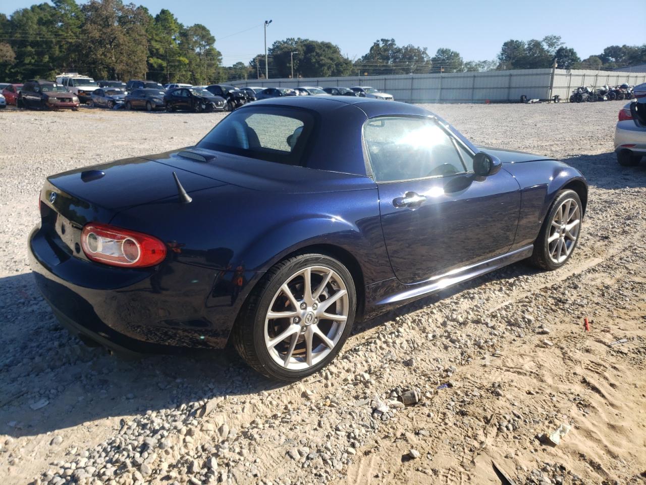 MAZDA MX-5 MIATA