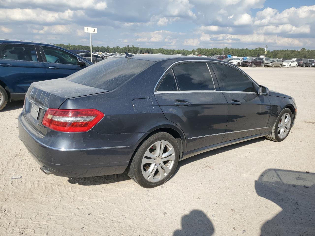 MERCEDES-BENZ E-CLASS 350