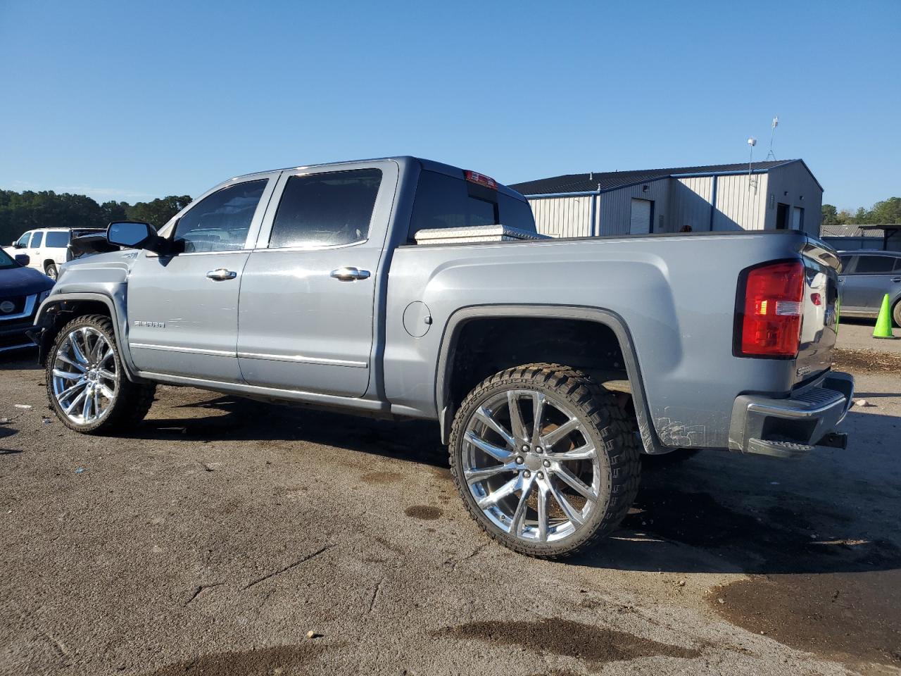 GMC SIERRA 1500 K1500 SLT