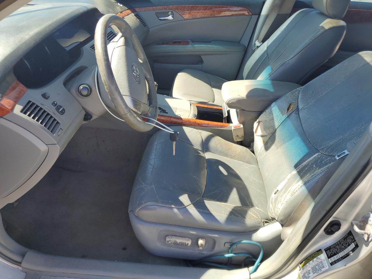 Lot #3290249221 2006 TOYOTA AVALON XLS