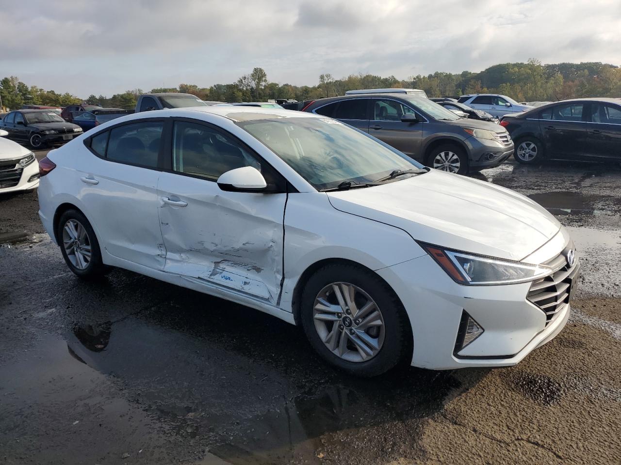 HYUNDAI ELANTRA SEL