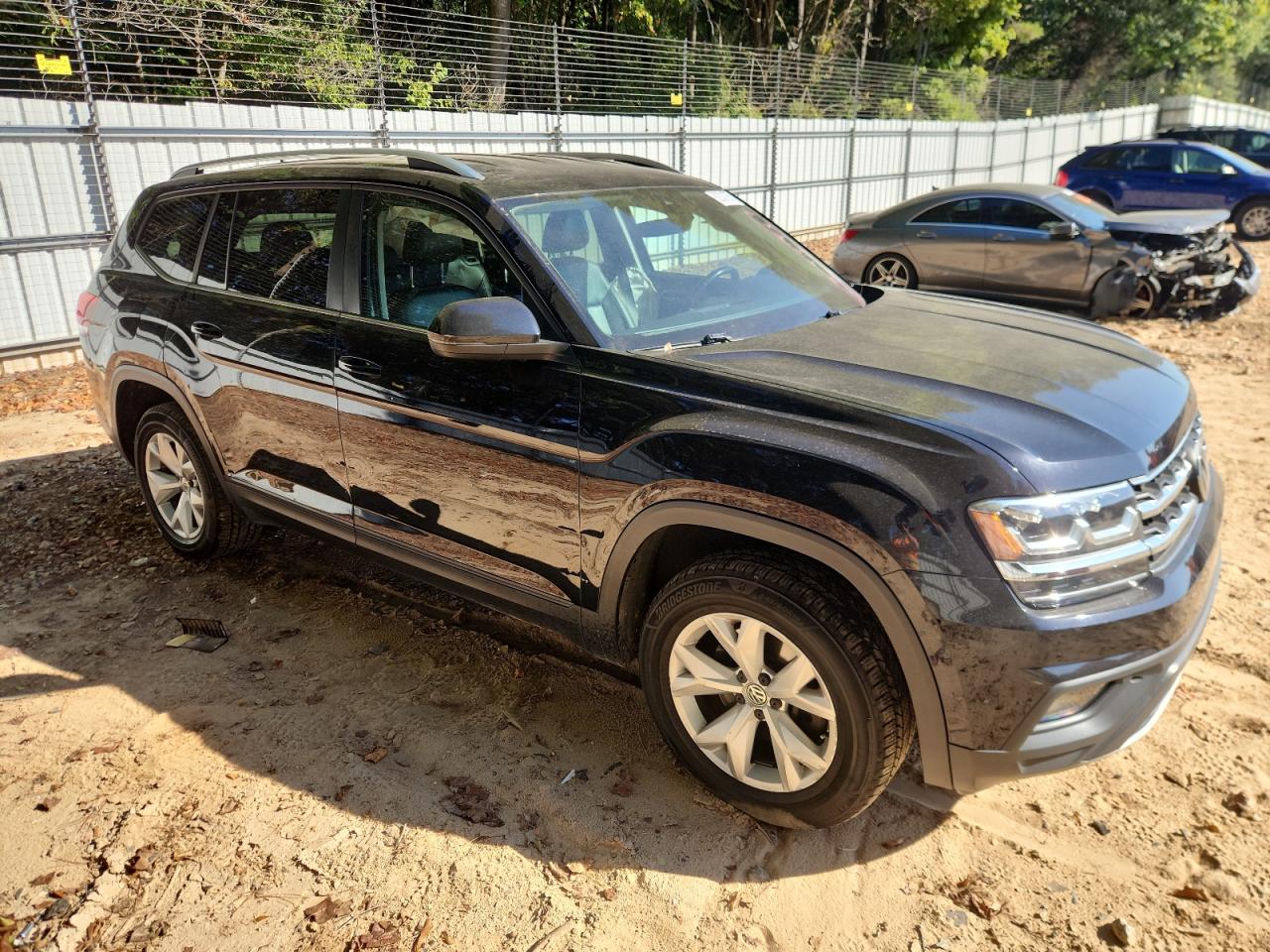 VOLKSWAGEN ATLAS SE