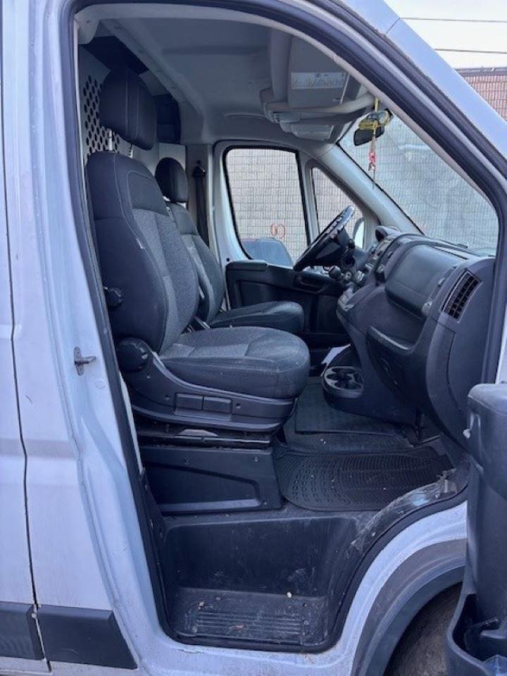 RAM PROMASTER 2500 HIGH