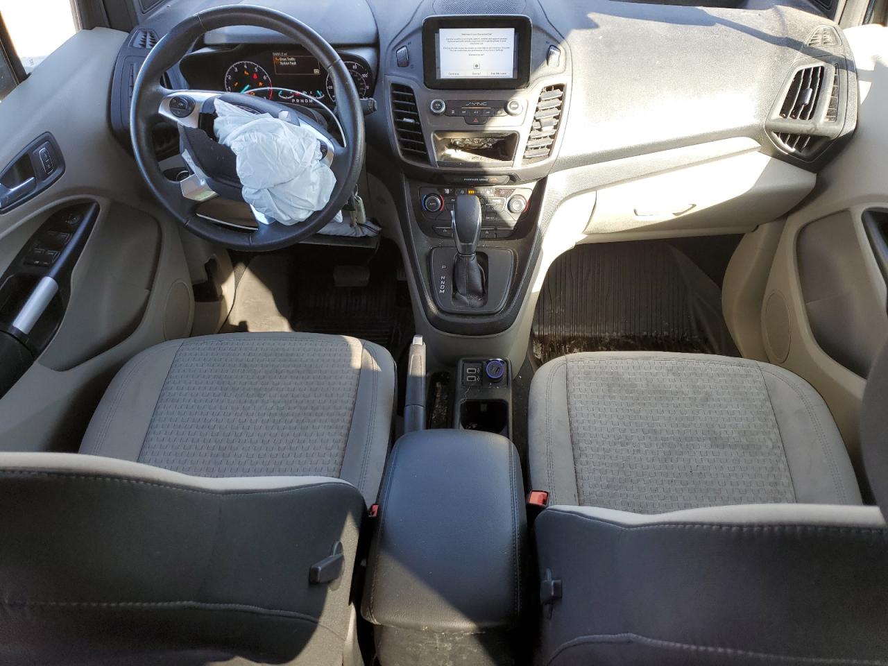 FORD TRANSIT CONNECT XLT