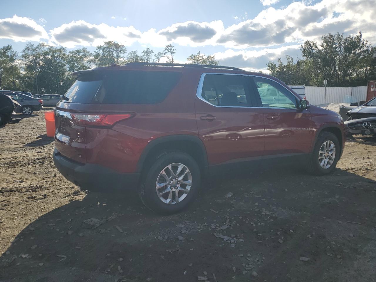 CHEVROLET TRAVERSE LT