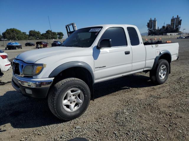 Global Auto Auctions: 2001 TOYOTA TACOMA XTR