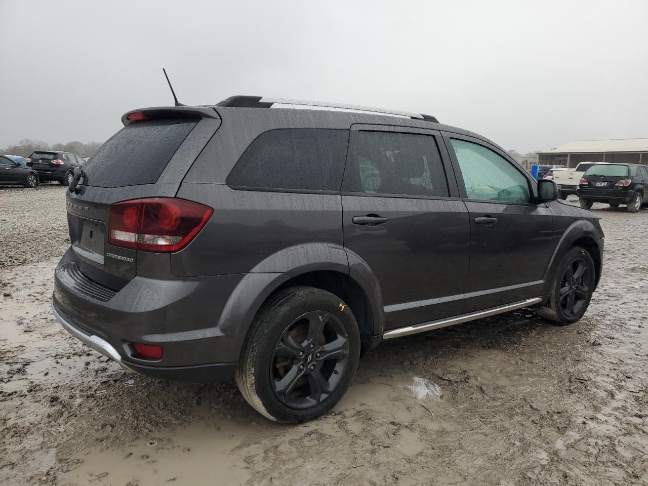 DODGE JOURNEY CROSSROAD