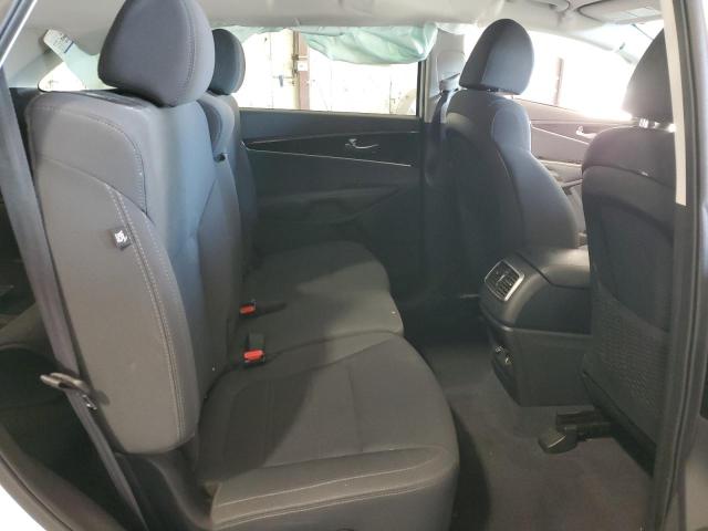 2019 KIA SORENTO LX - 5XYPGDA5XKG477916