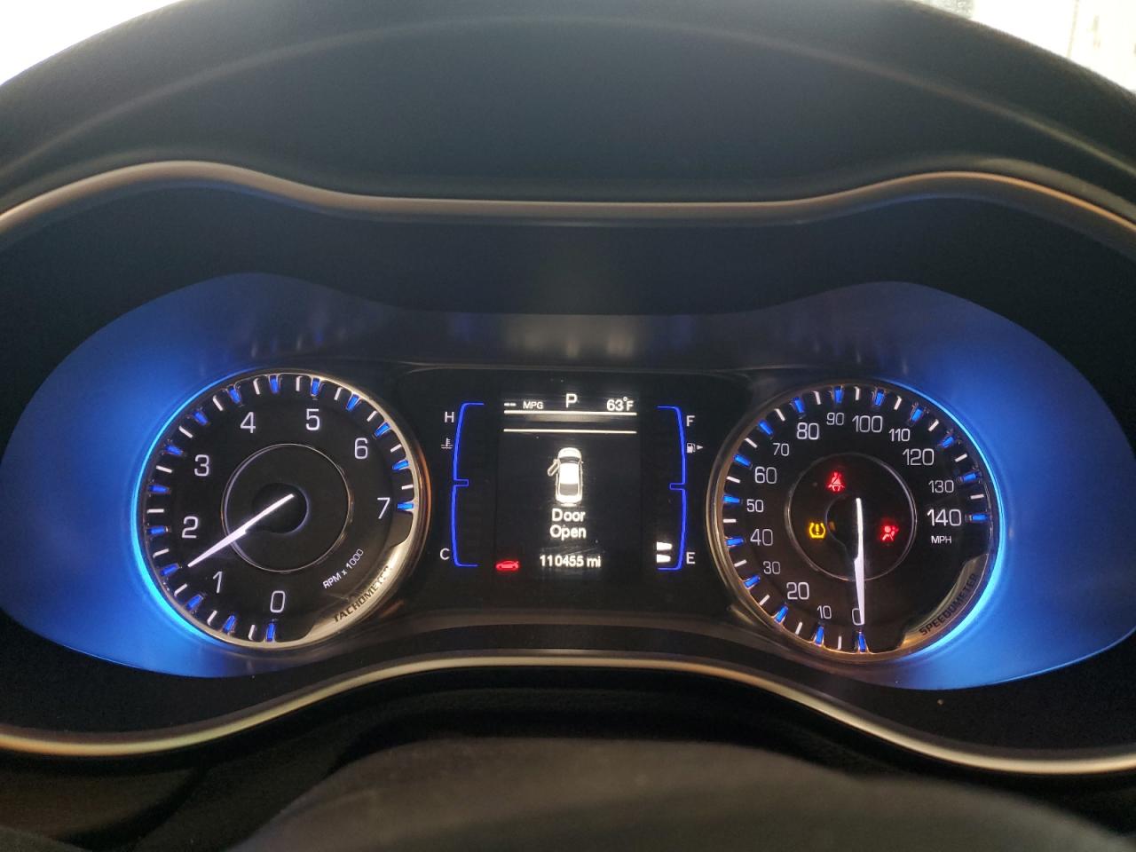 CHRYSLER 200 LIMITED