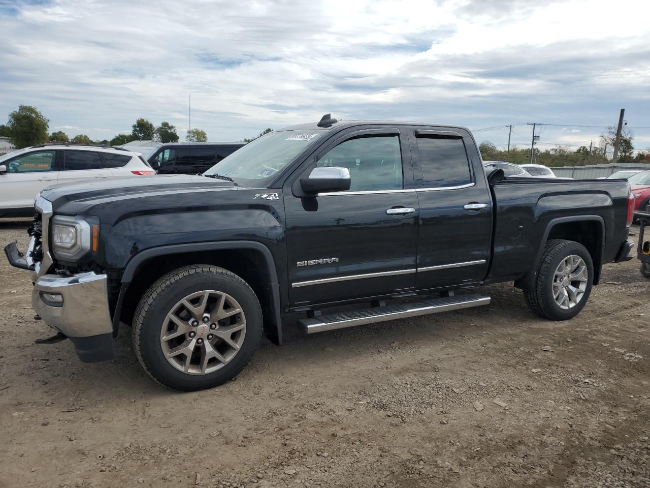 GMC SIERRA K1500 SLT