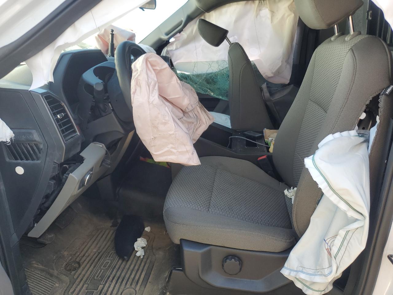 FORD F-550 SUPER DUTY