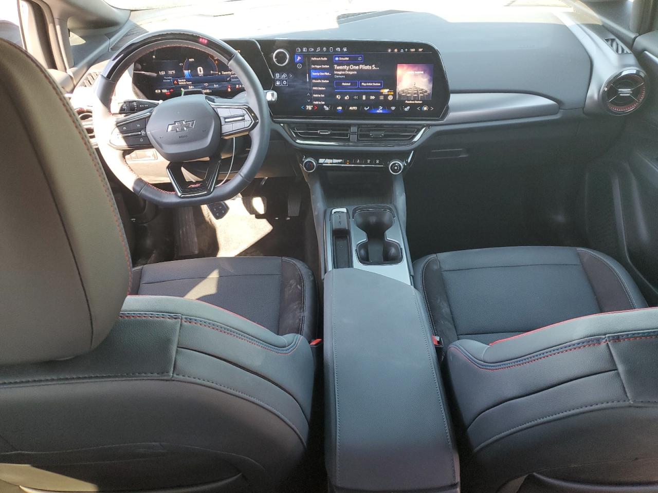 CHEVROLET EQUINOX RS