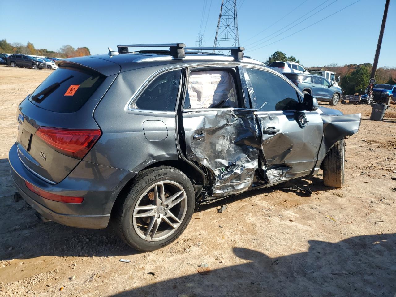 AUDI Q5 PREMIUM PLUS