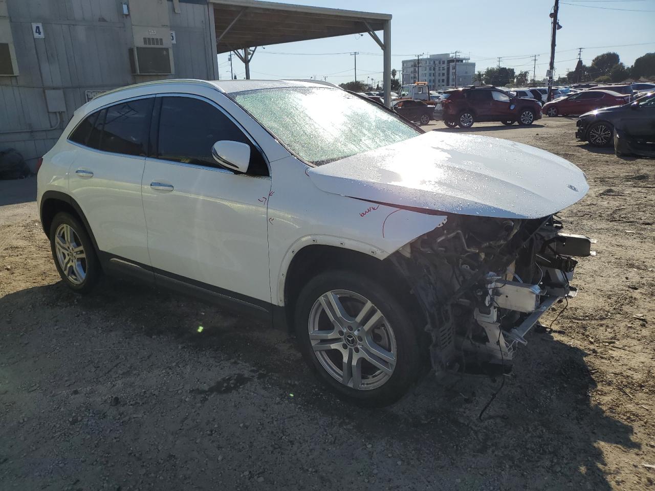 MERCEDES-BENZ GLA-CLASS 250