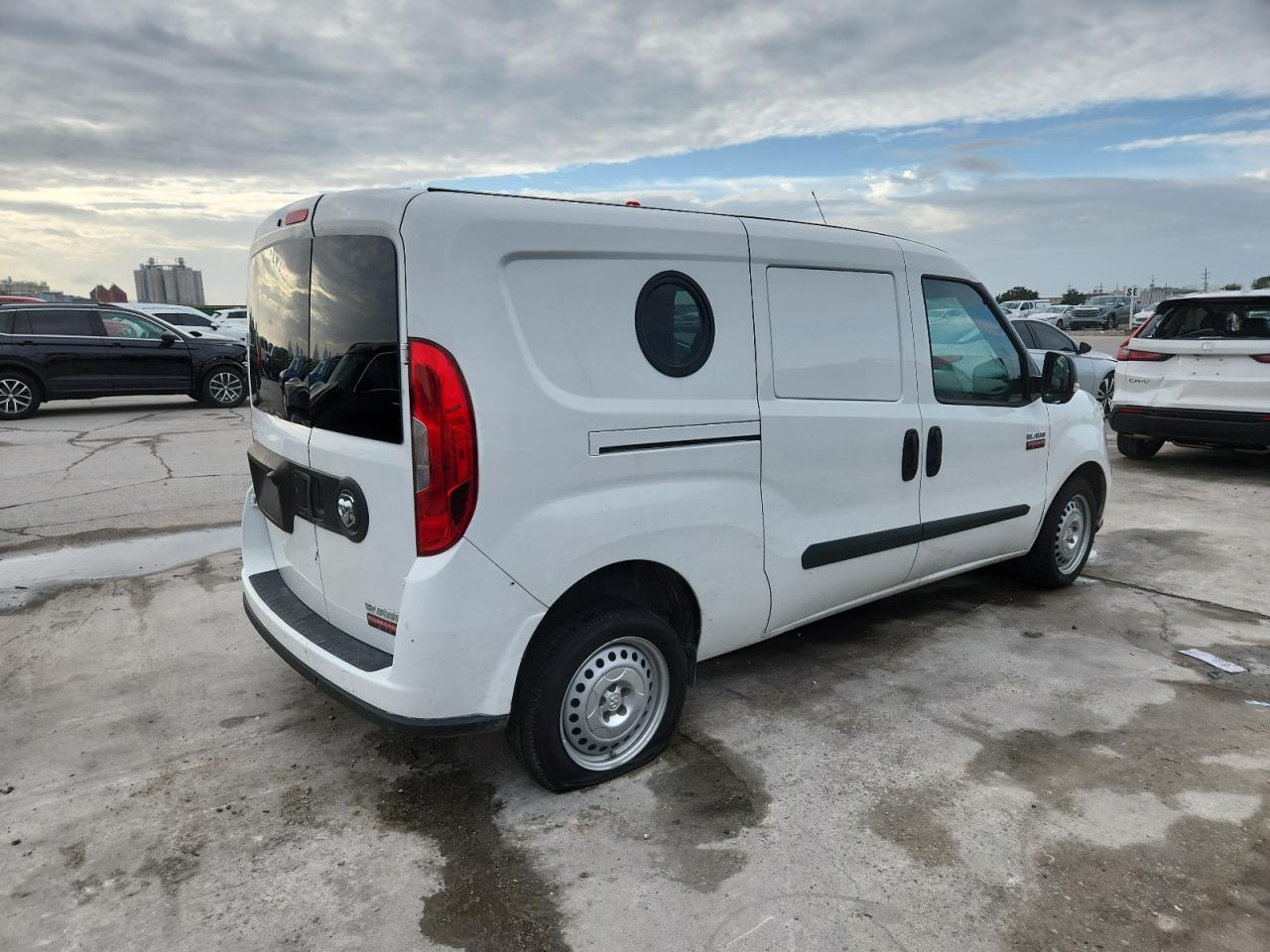 RAM PROMASTER TRADESMAN