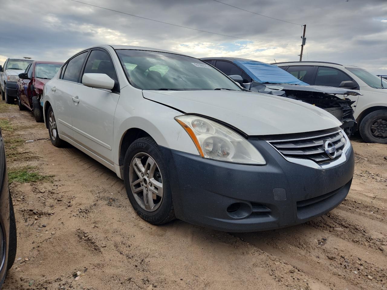 NISSAN ALTIMA BASE