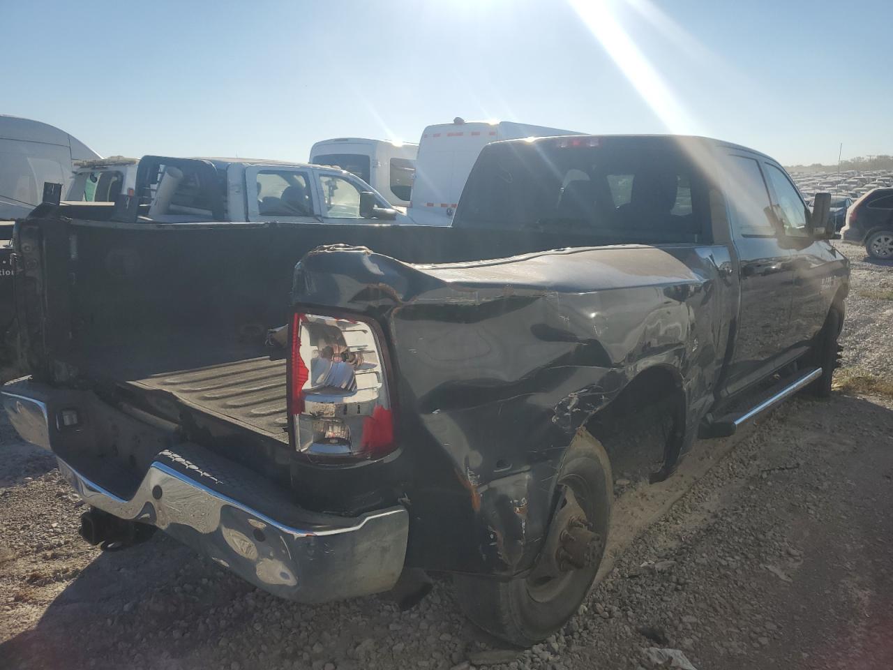 Lot #3268882219 2018 RAM 3500 ST