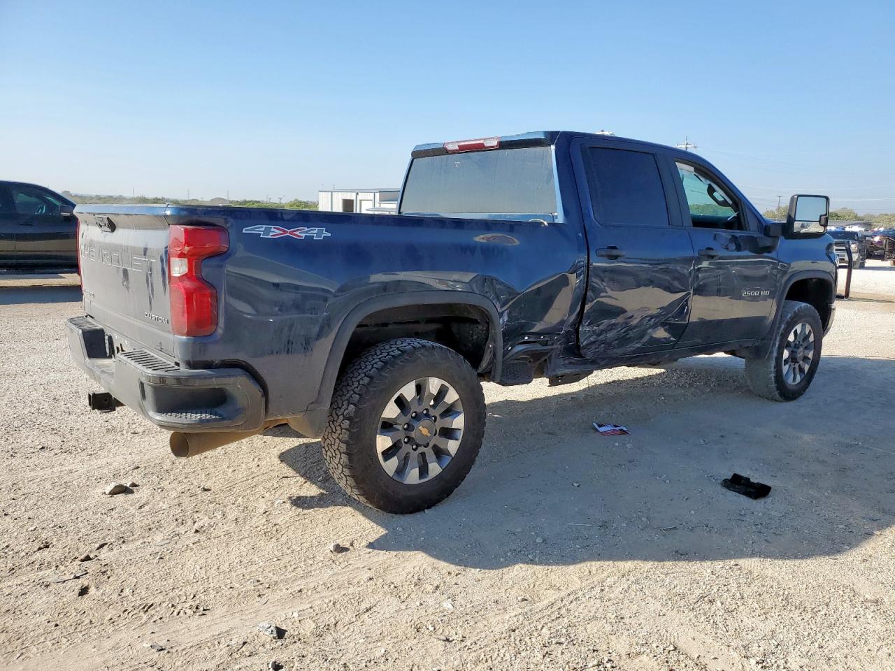 CHEVROLET SILVERADO K2500 CUSTOM