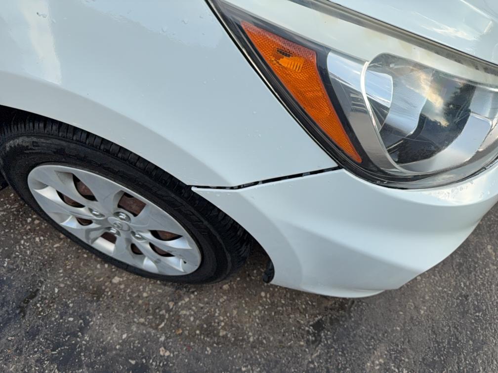 2016 HYUNDAI ACCENT SE KMHCT4AE1GU073124