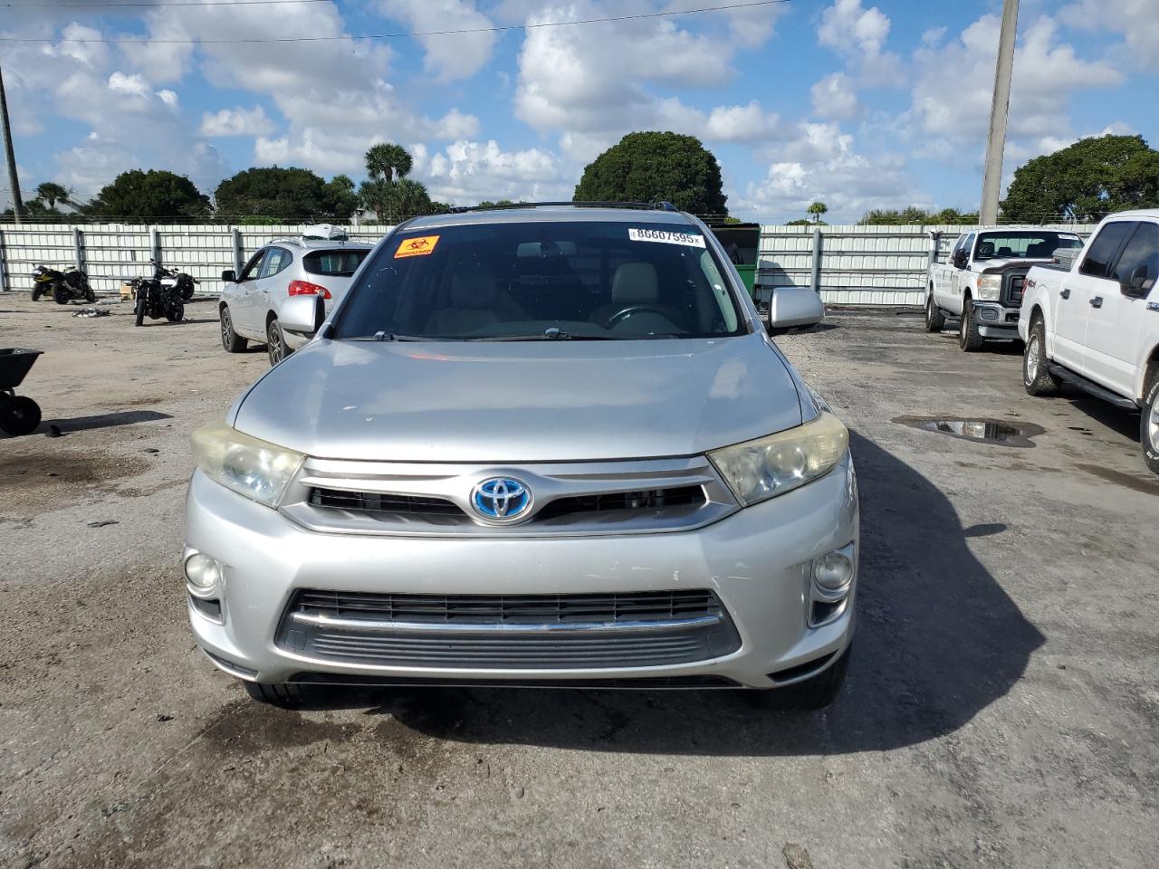 TOYOTA HIGHLANDER HYBRID LIMITED