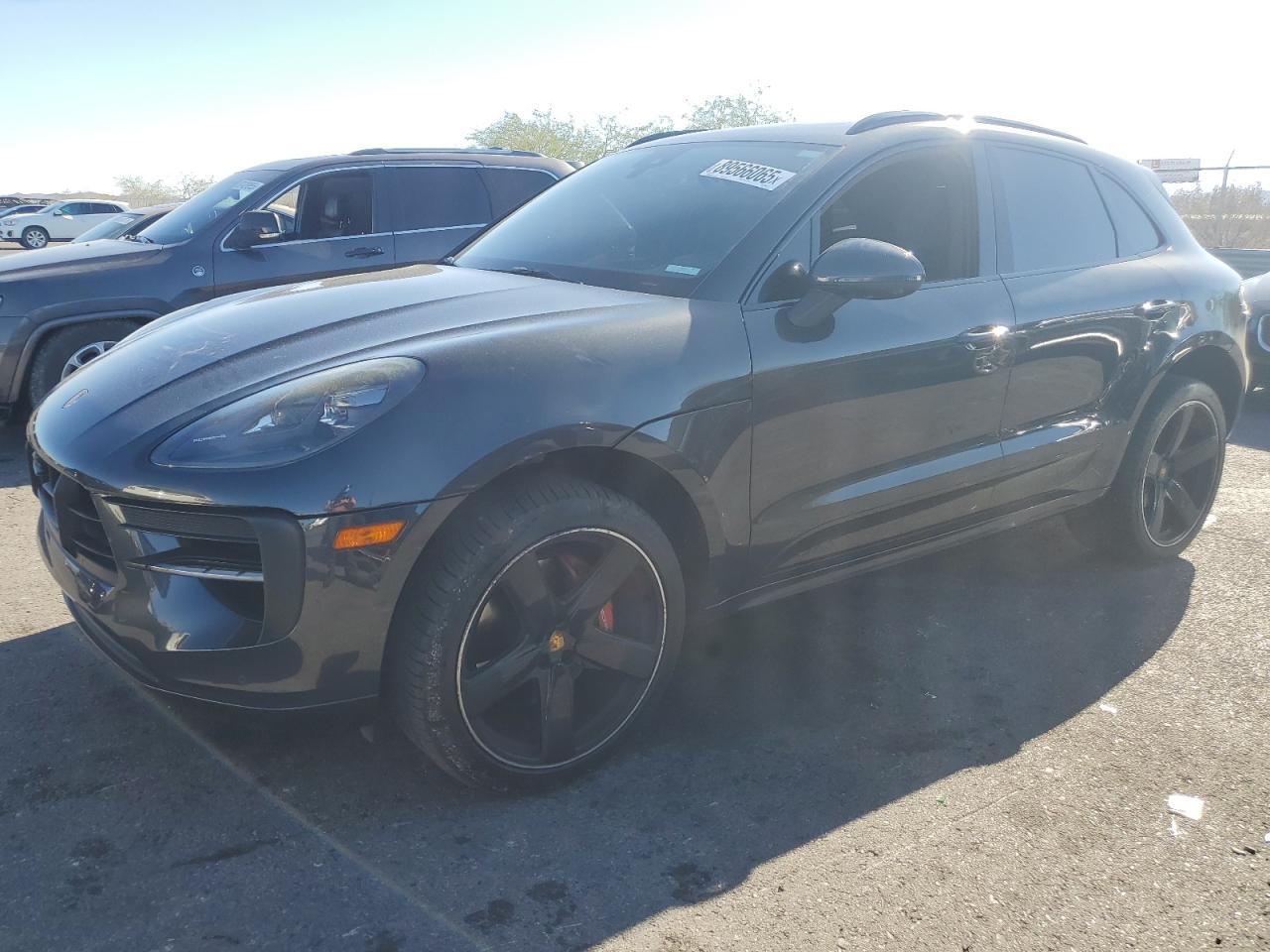 PORSCHE MACAN GTS