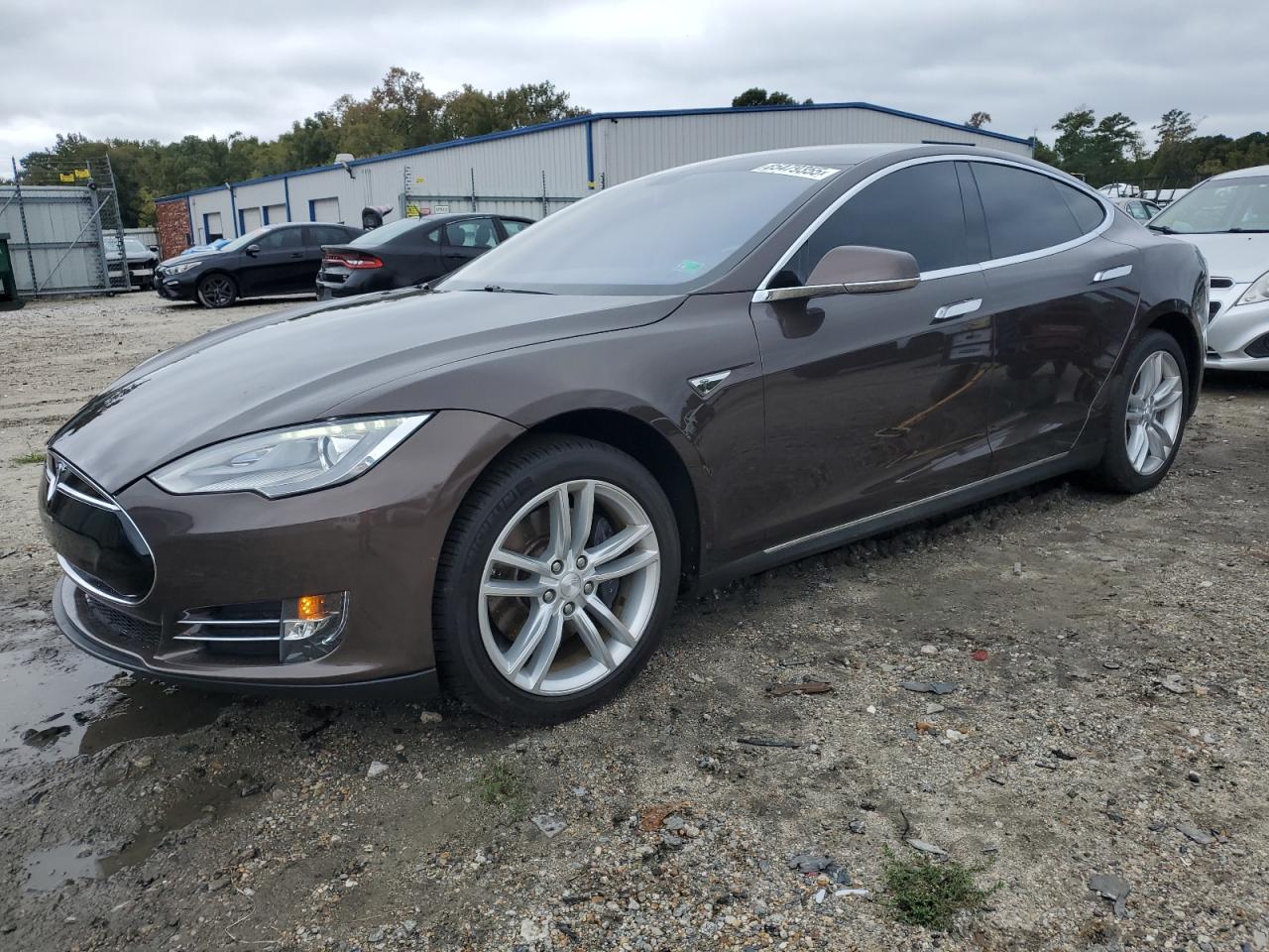 TESLA MODEL S