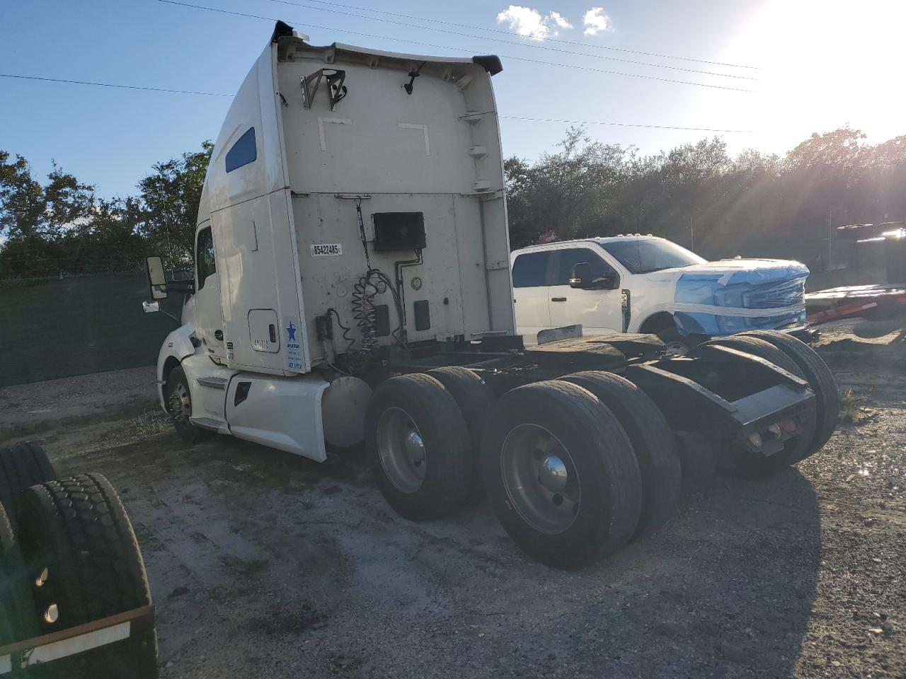 Lot #3302831897 2020 KENWORTH CONSTRUCTI