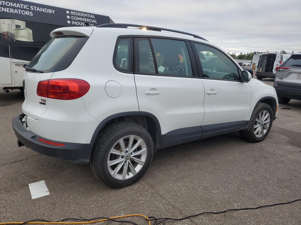 VOLKSWAGEN TIGUAN S