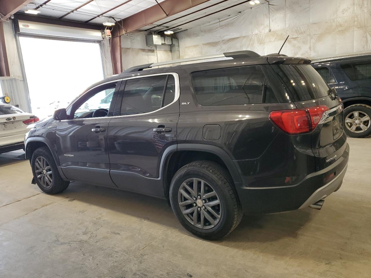 GMC ACADIA SLT-1