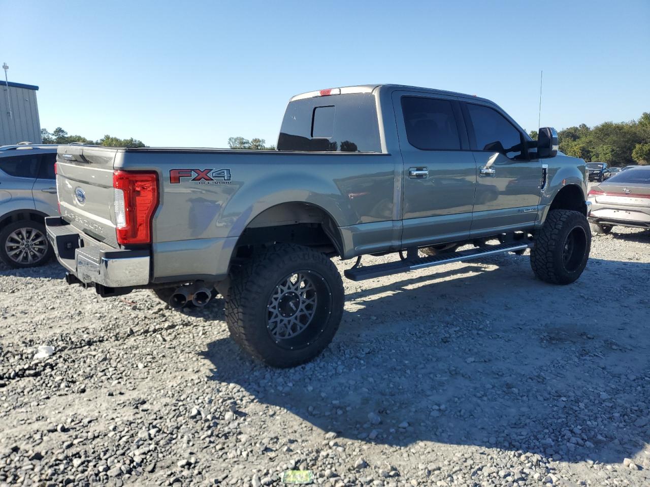 FORD F-250 SUPER DUTY