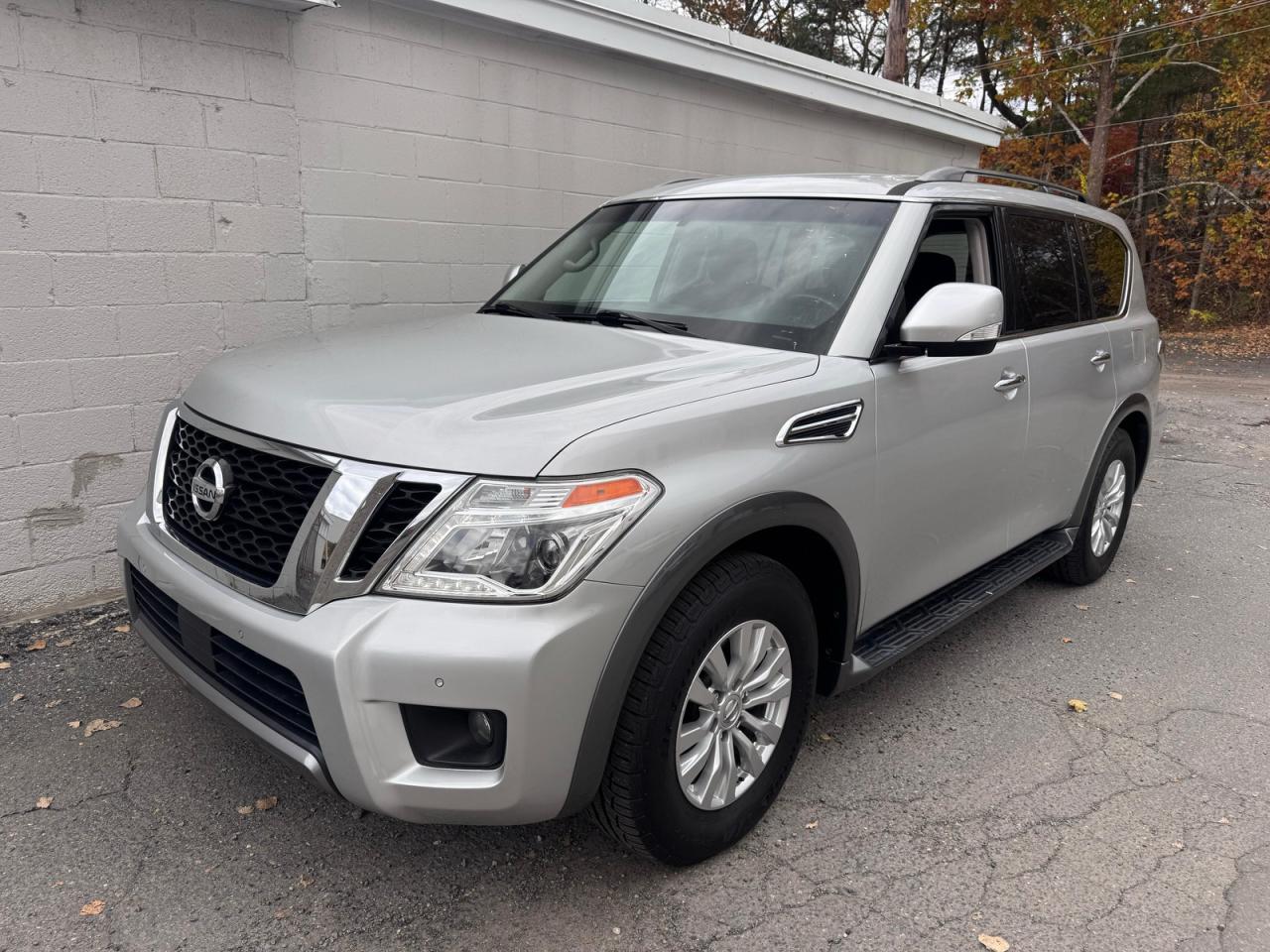 NISSAN ARMADA SV