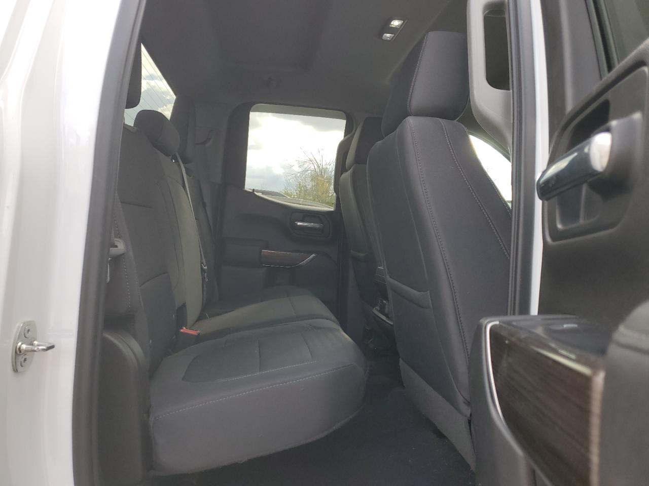 CHEVROLET SILVERADO K1500 RST