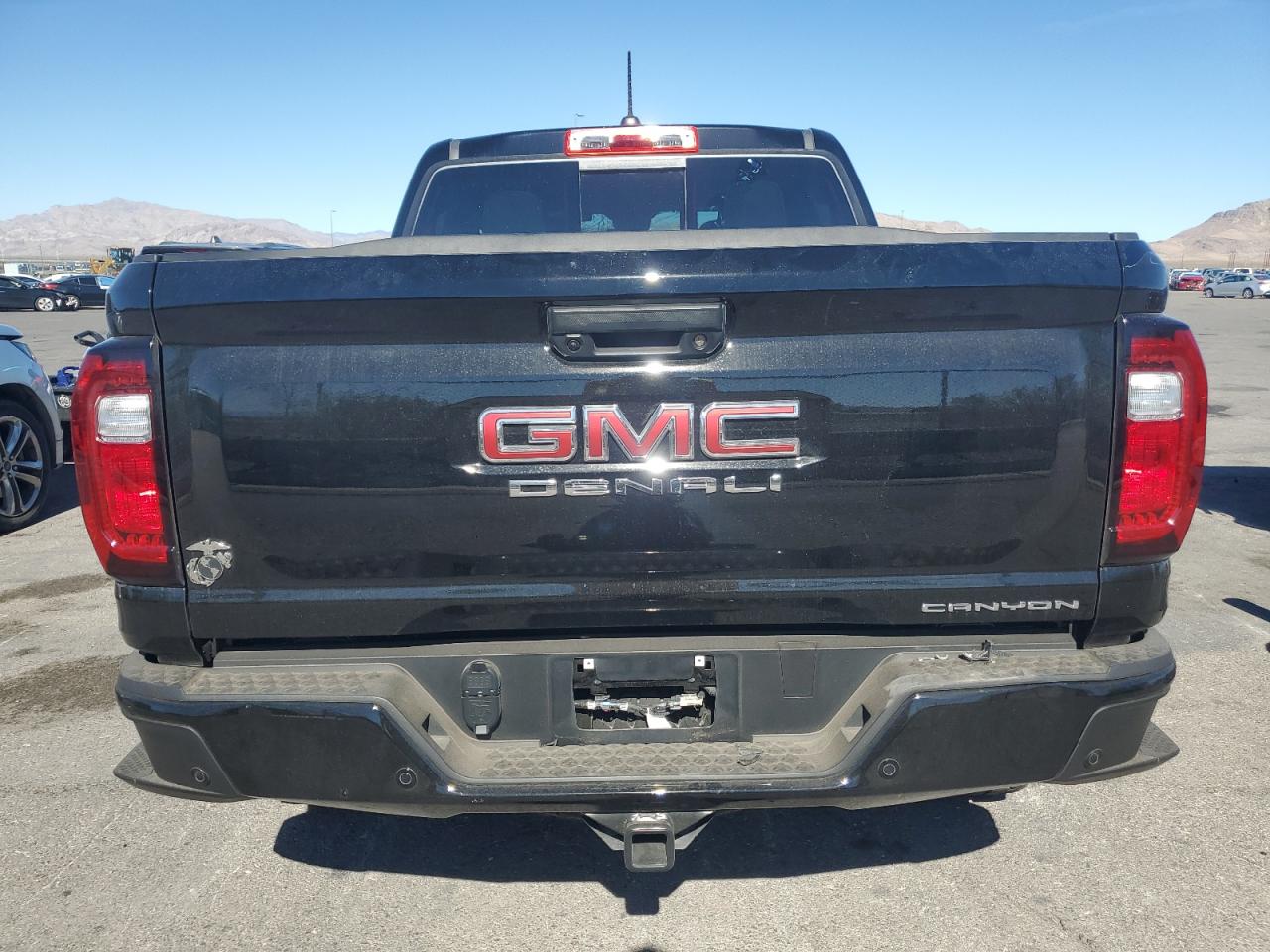 GMC CANYON DENALI