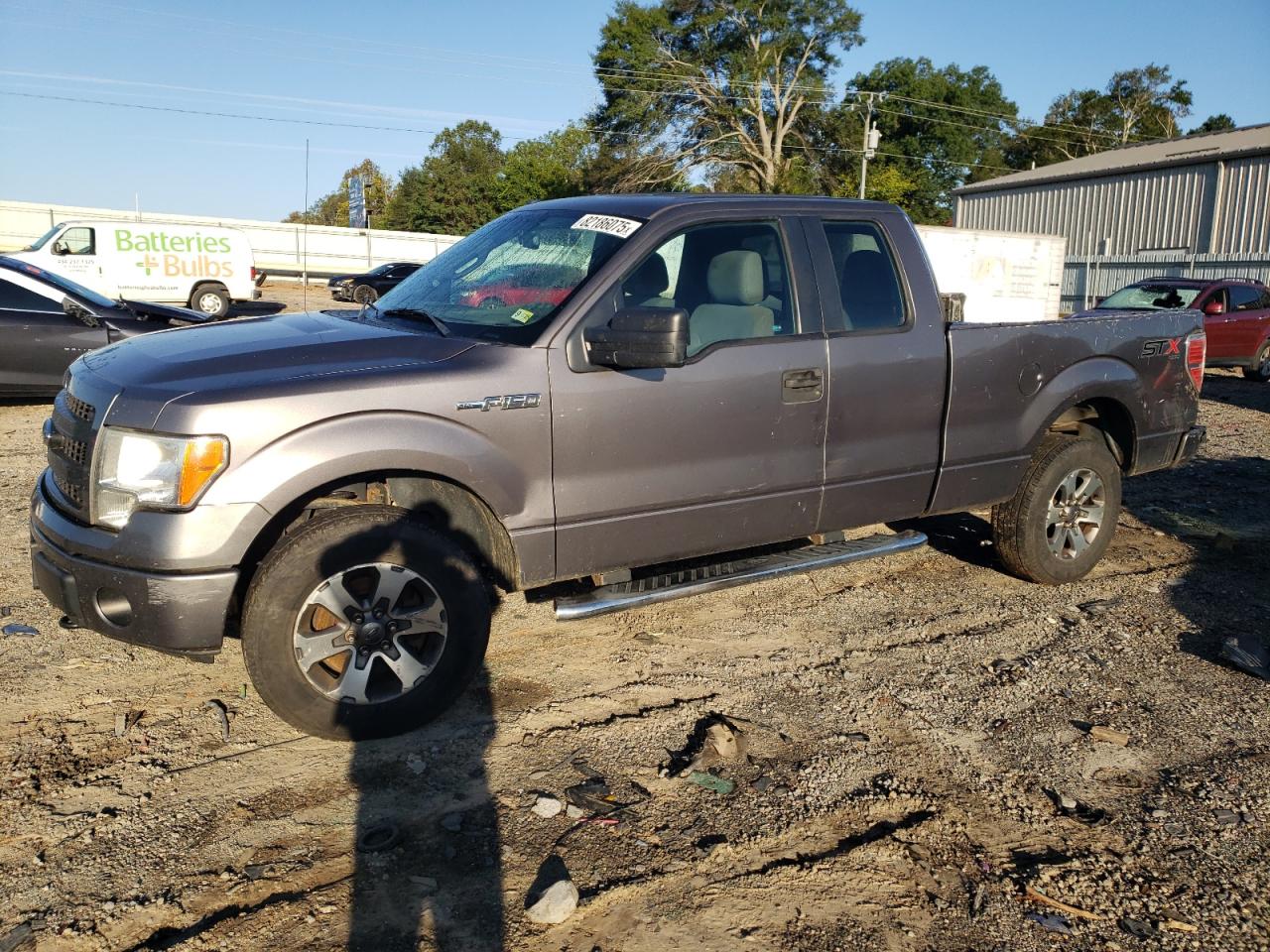 FORD F-150 SUPER CAB