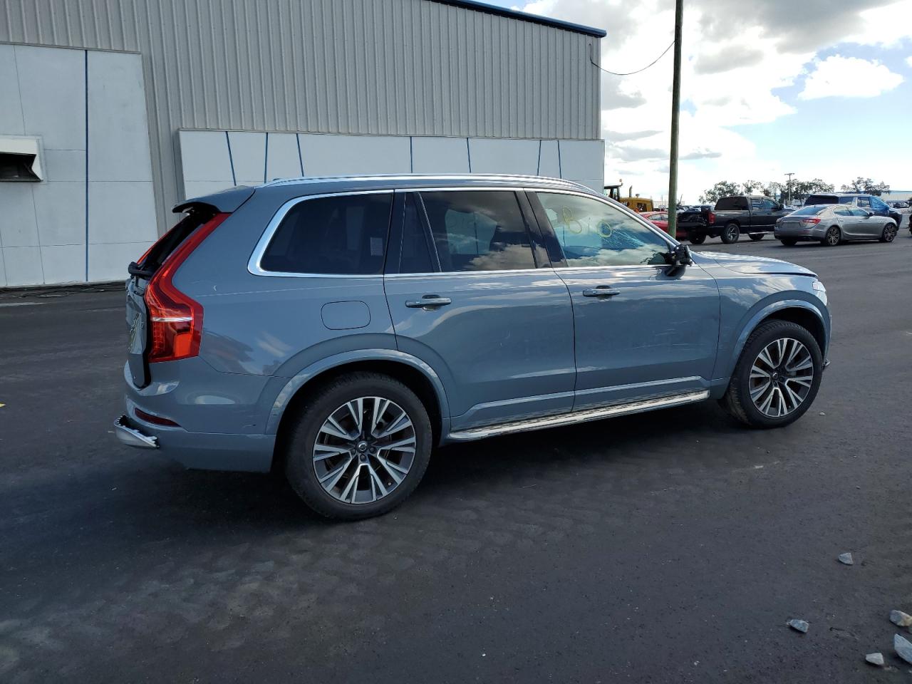 VOLVO XC90 T6 MOMENTUM