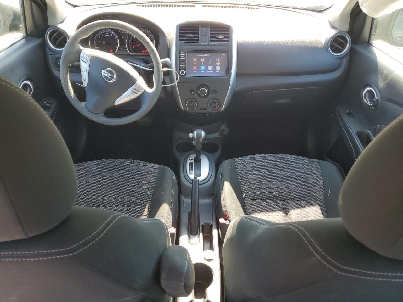 NISSAN VERSA S