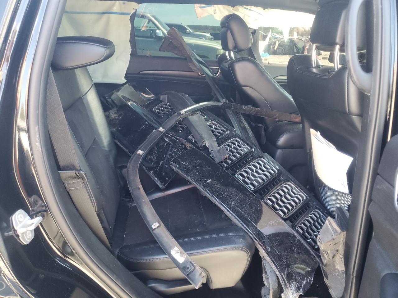 JEEP GRAND CHEROKEE LAREDO